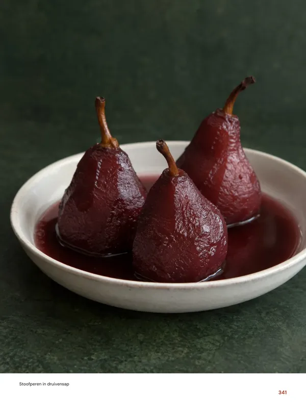 Stoofperen in druivensap: beeld uit het slowcooker kookboek van Foody